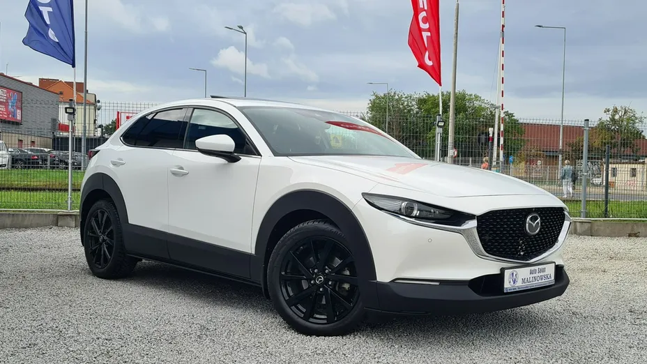 MAZDA CX-30 -