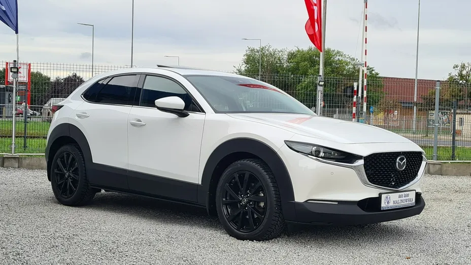 MAZDA CX-30 -