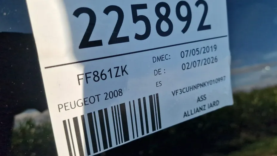 PEUGEOT 2008 -
