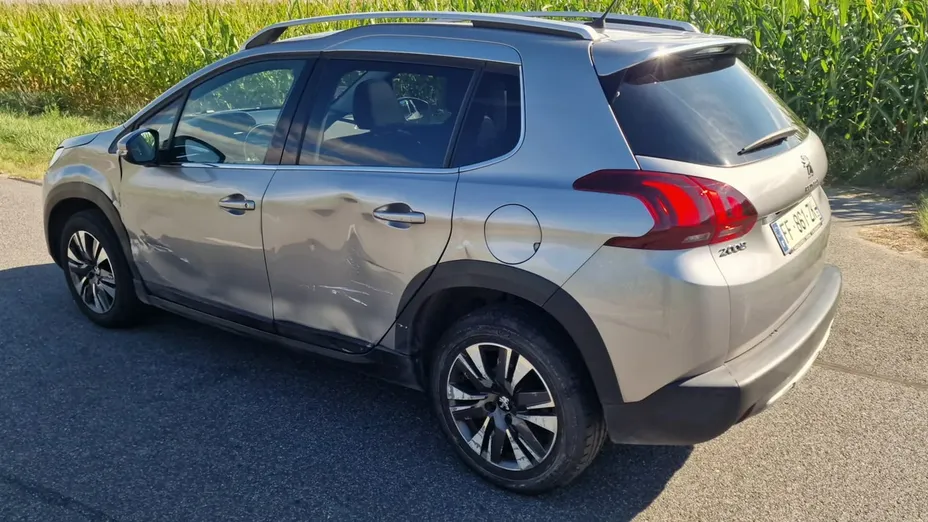 PEUGEOT 2008 -