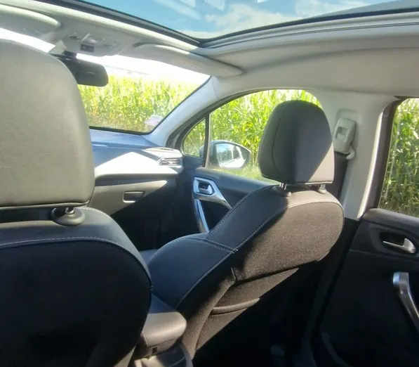 PEUGEOT 2008 -
