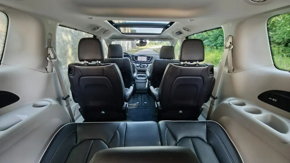 CHRYSLER Pacifica -