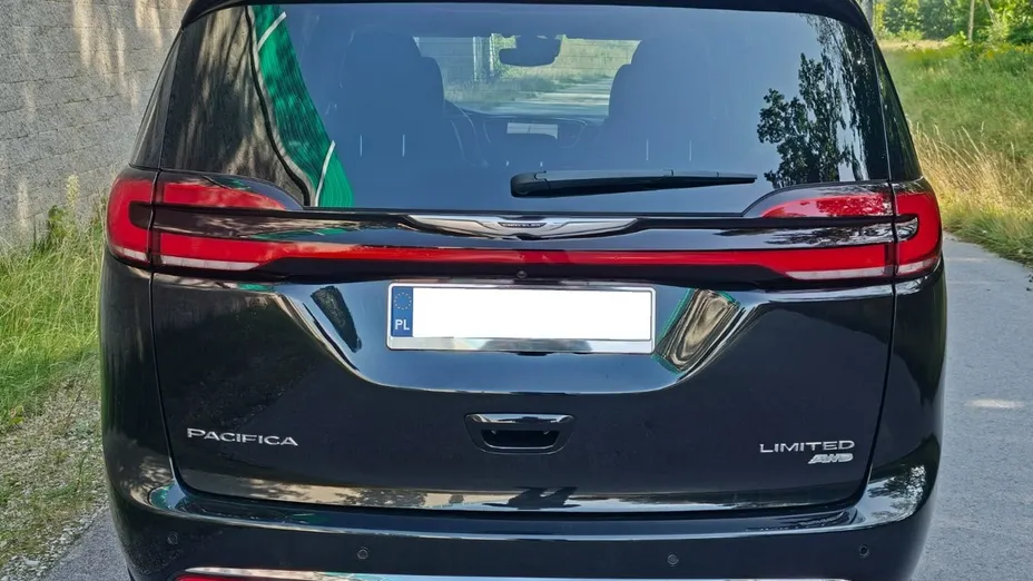 CHRYSLER Pacifica -