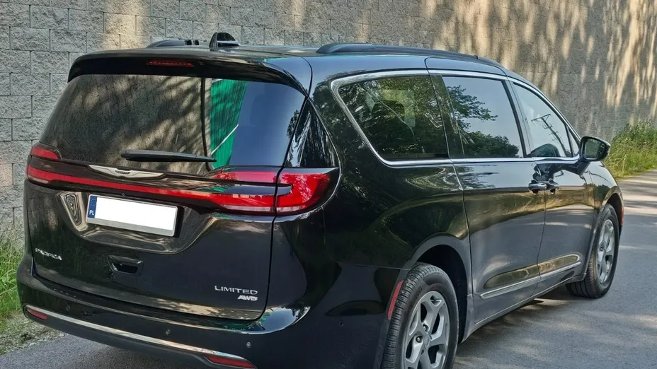 CHRYSLER Pacifica -