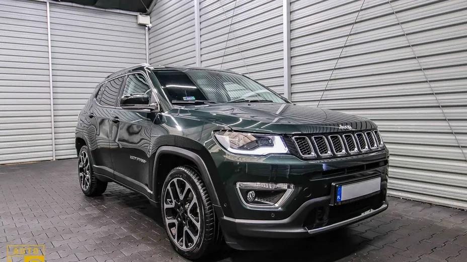 JEEP Compass -