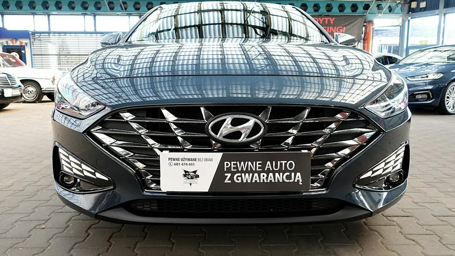 HYUNDAI i30 -