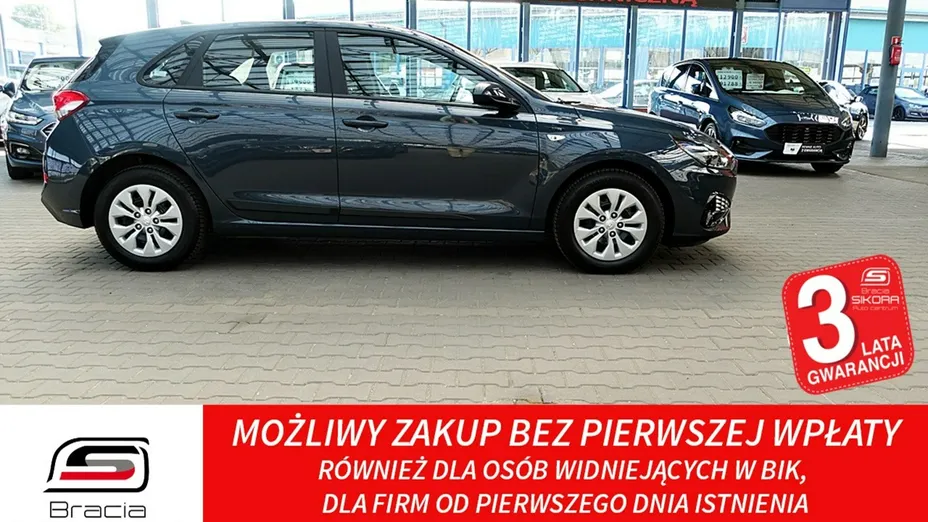 HYUNDAI i30 -
