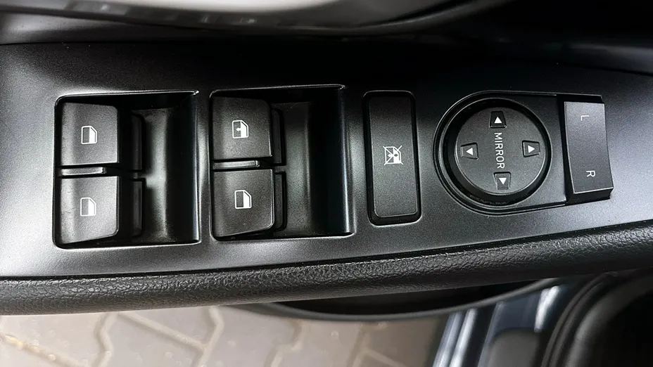 HYUNDAI i30 -