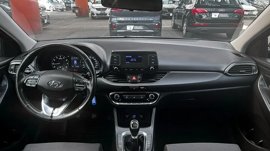 HYUNDAI i30 -