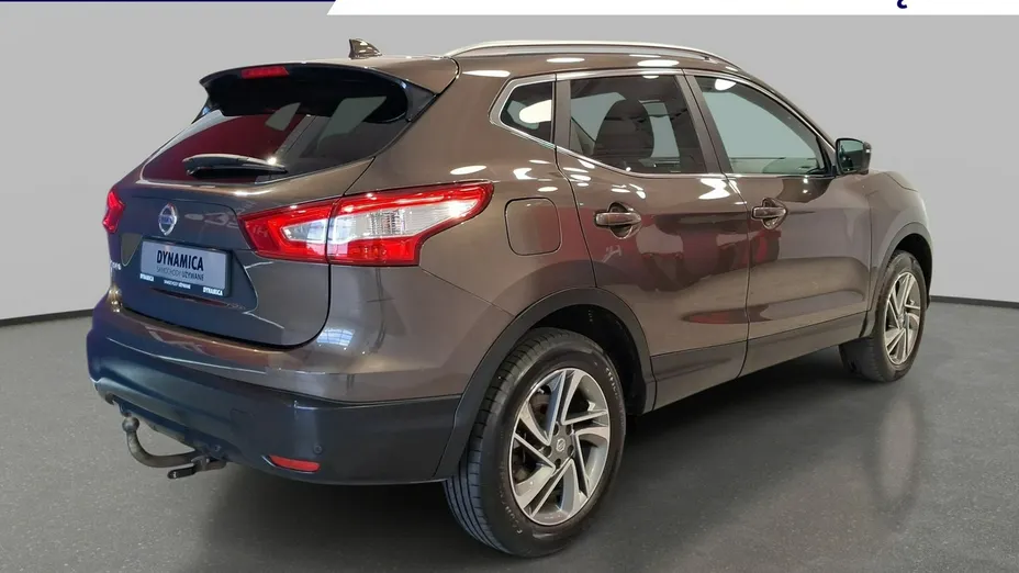 NISSAN Qashqai -