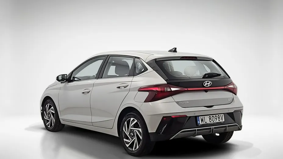 HYUNDAI i20 -