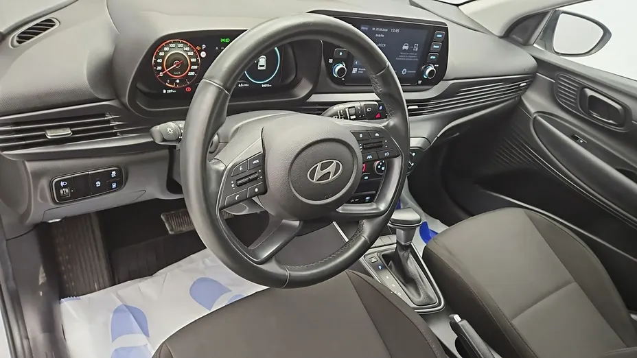 HYUNDAI i20 -