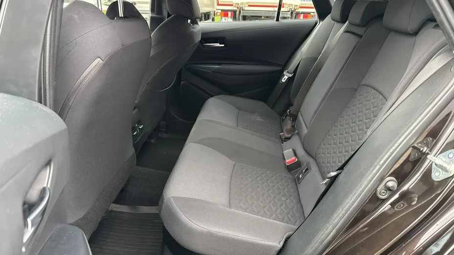 TOYOTA Corolla -
