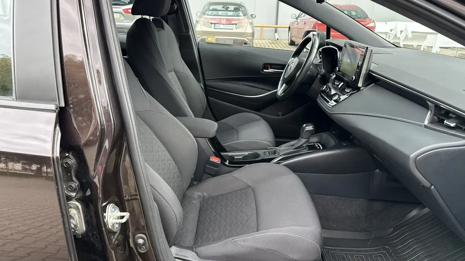 TOYOTA Corolla -
