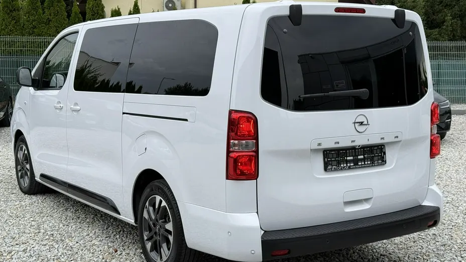 OPEL Zafira Life -
