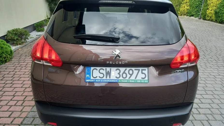 PEUGEOT 2008 -