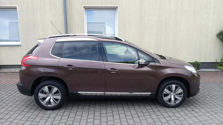 PEUGEOT 2008 -
