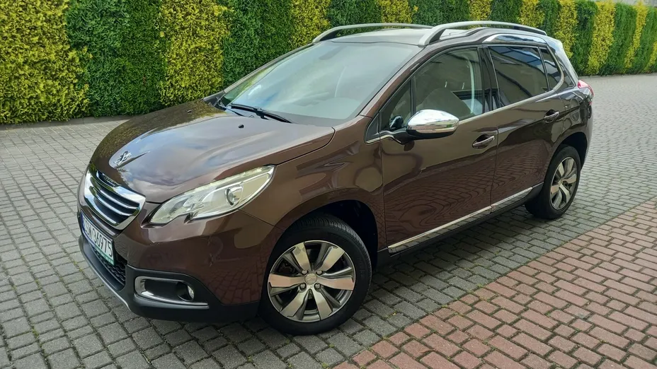 PEUGEOT 2008 -