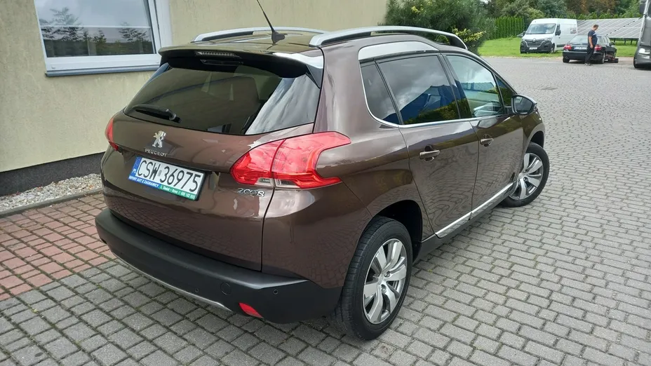 PEUGEOT 2008 -