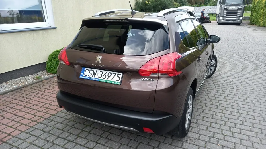 PEUGEOT 2008 -