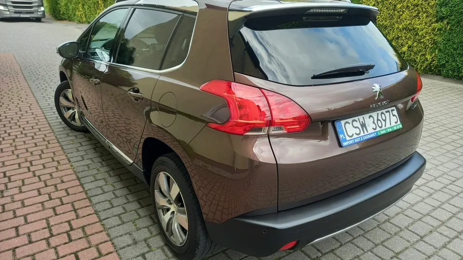 PEUGEOT 2008 -