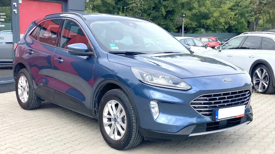 FORD Kuga -