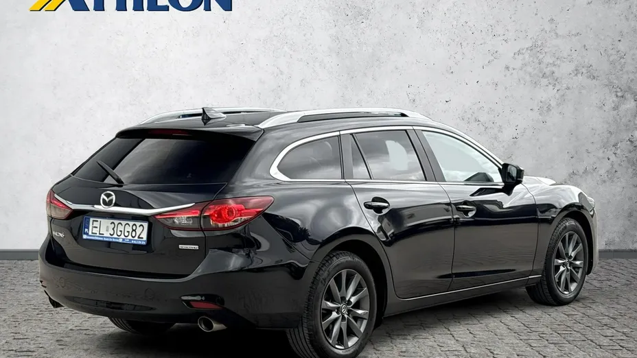 MAZDA 6 -