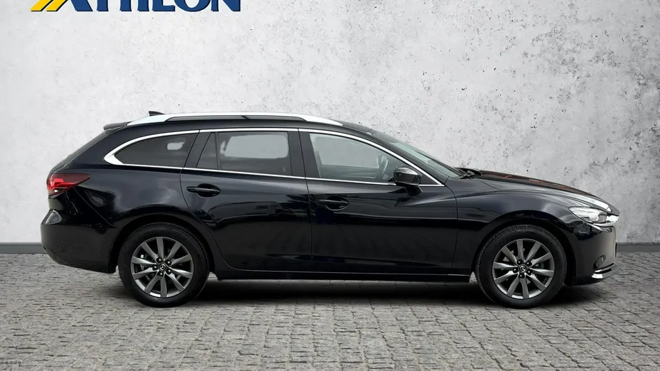 MAZDA 6 -