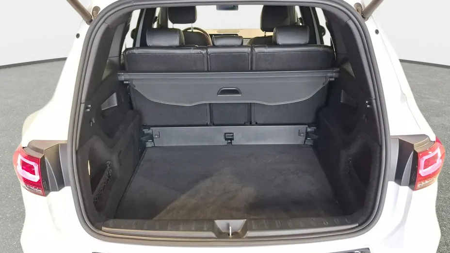 MERCEDES-BENZ GLB -