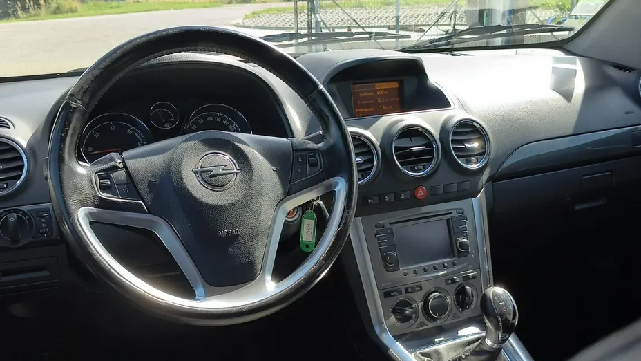 OPEL Antara -