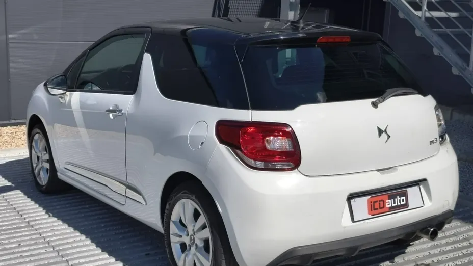 CITROEN DS3 -