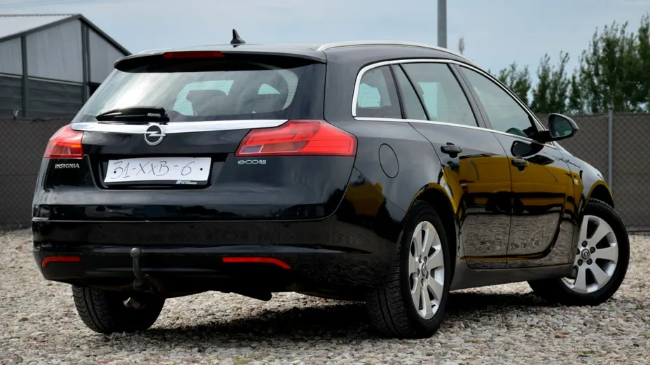 OPEL Insignia -