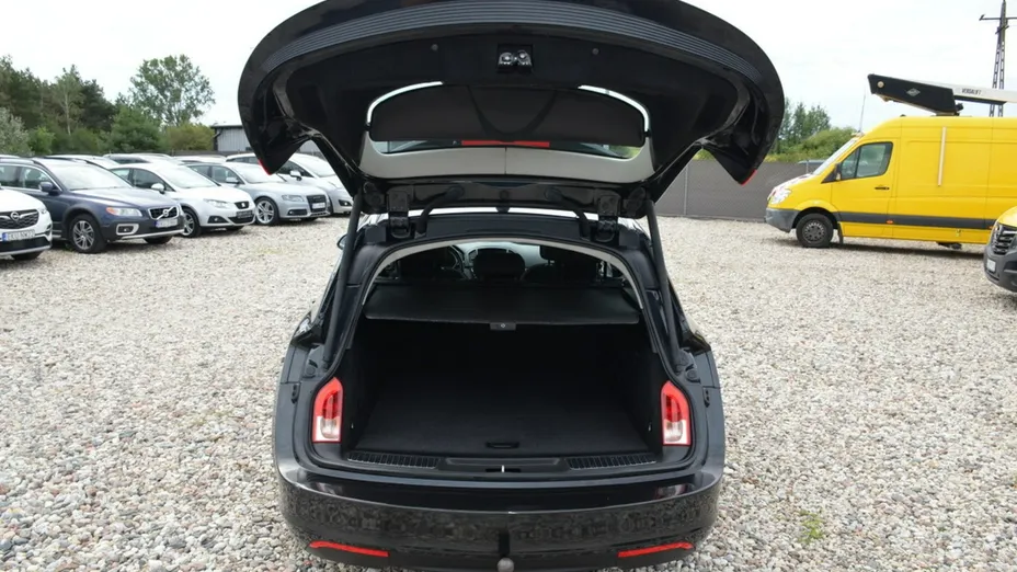 OPEL Insignia -