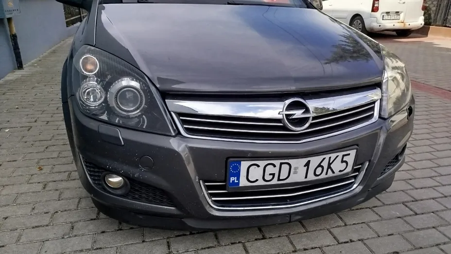 OPEL Astra -