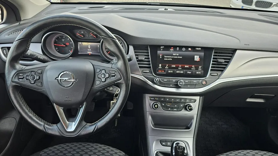 OPEL Astra -