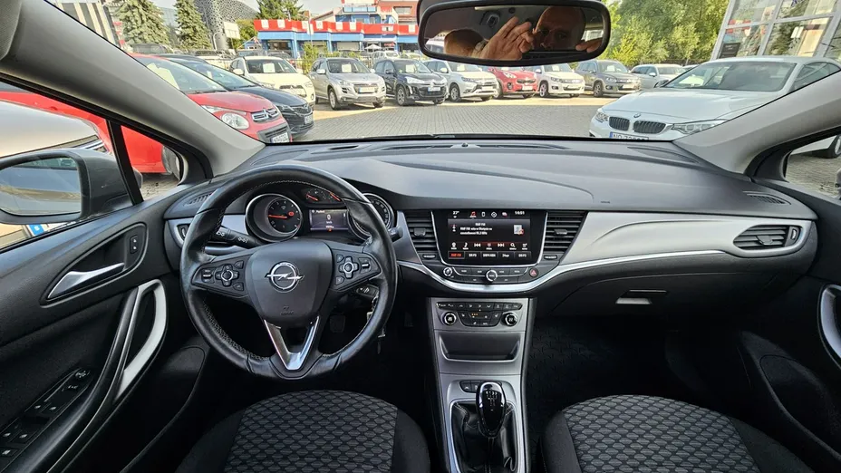 OPEL Astra -
