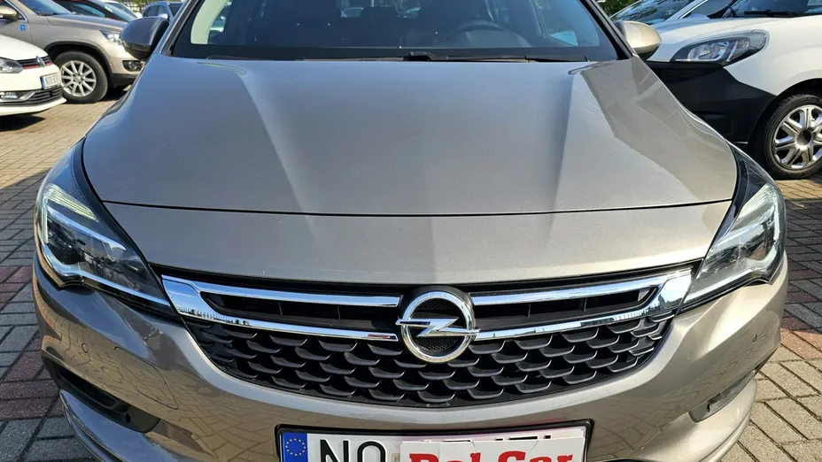 OPEL Astra -
