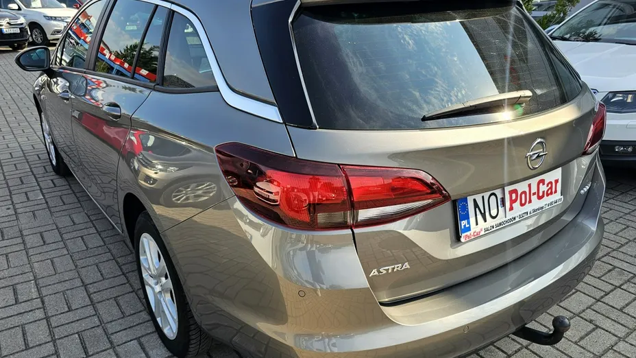 OPEL Astra -
