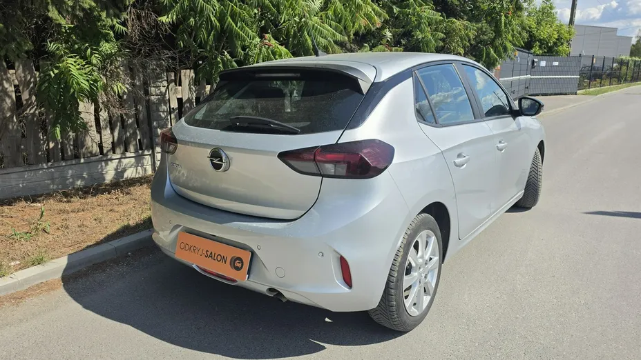 OPEL Corsa -