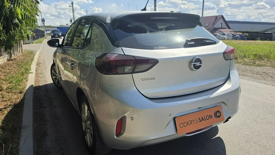 OPEL Corsa -