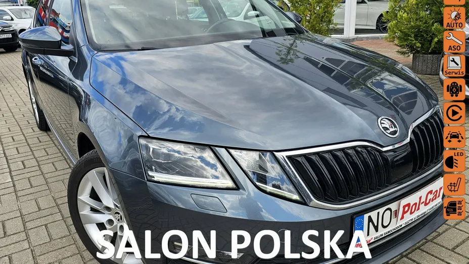 SKODA Octavia -