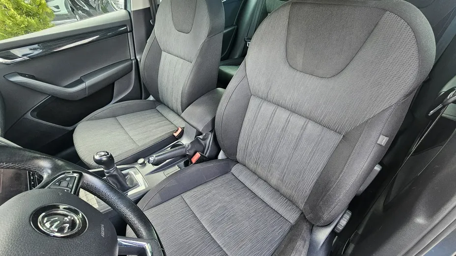 SKODA Octavia -