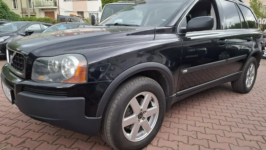 VOLVO XC90 -