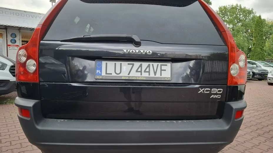 VOLVO XC90 -