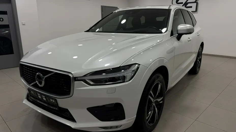VOLVO XC60 -