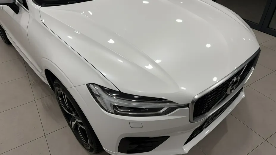 VOLVO XC60 -