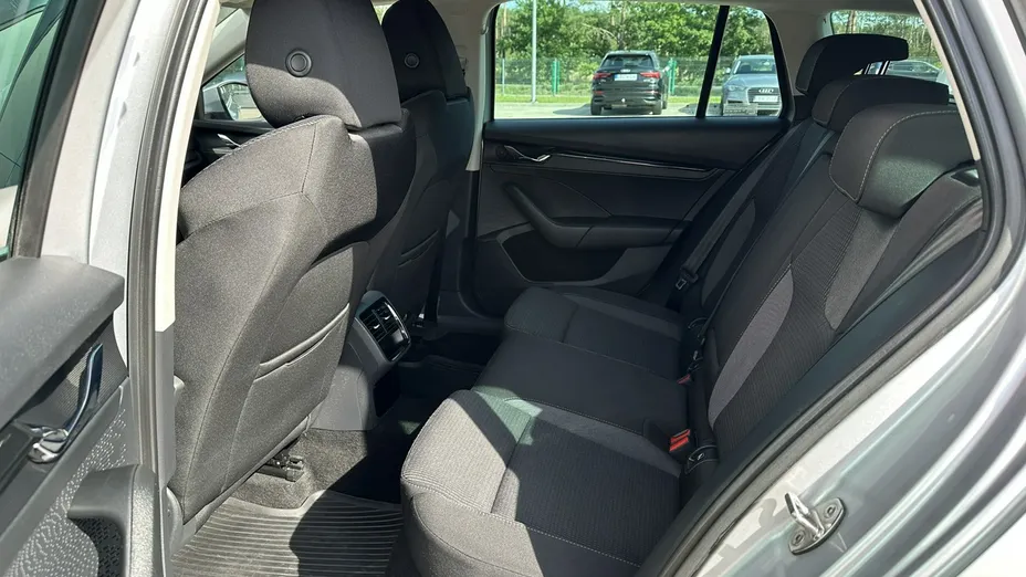 SKODA Octavia -