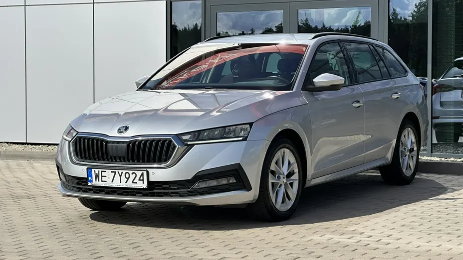 SKODA Octavia -