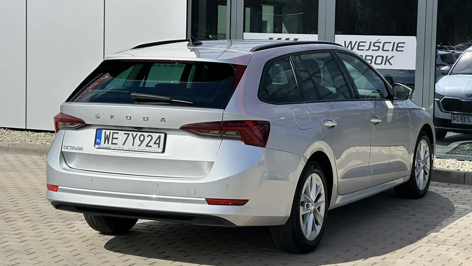 SKODA Octavia -