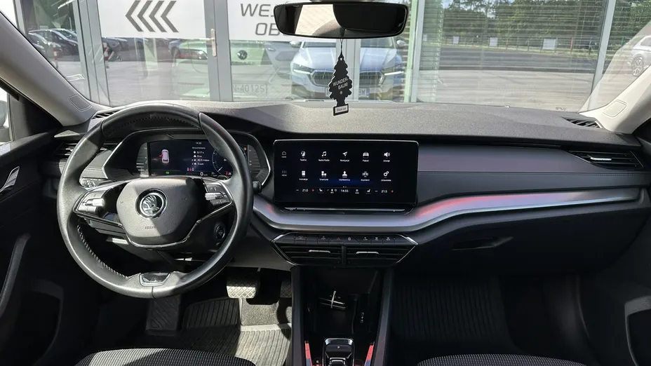 SKODA Octavia -